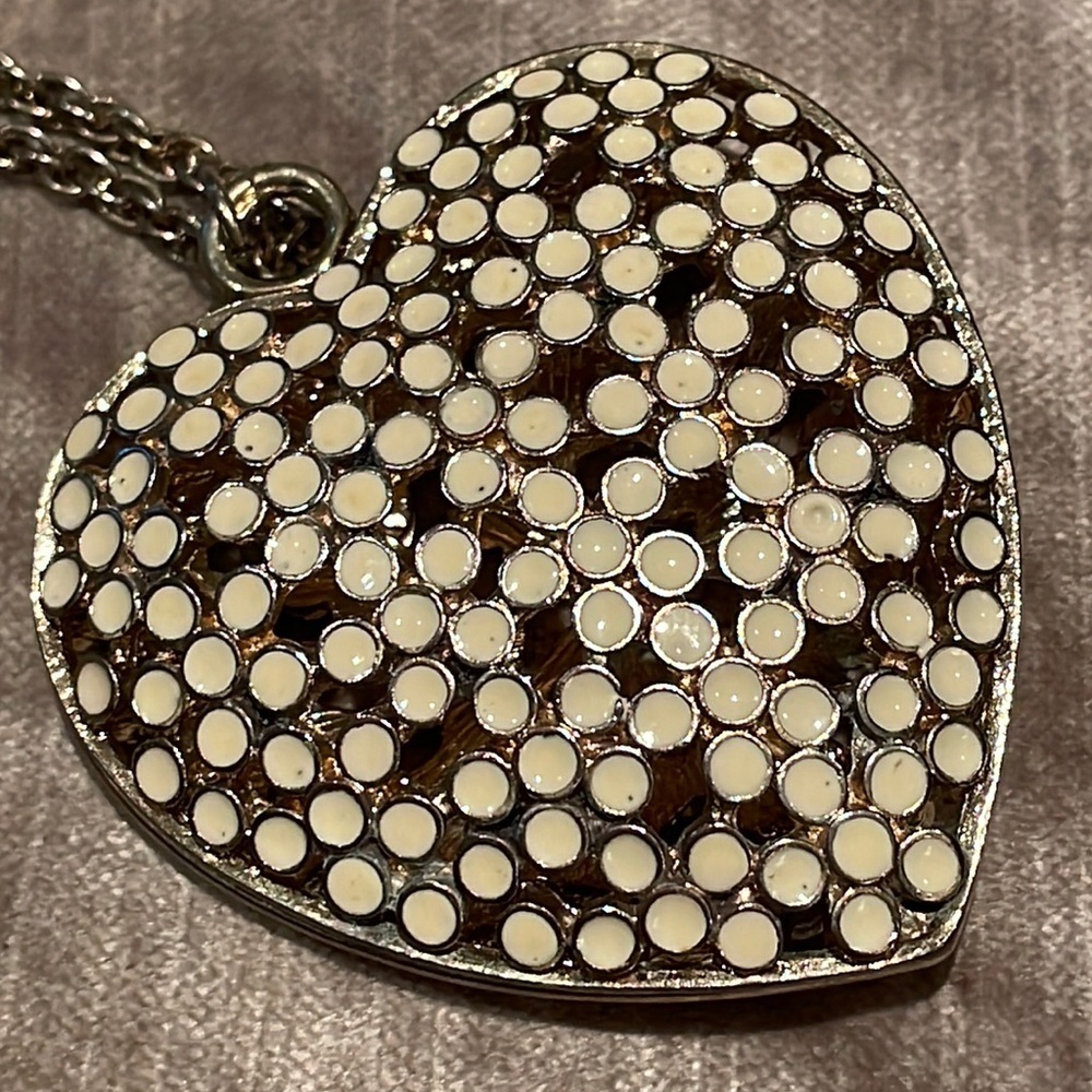 Vintage 90’s Kate Spade Unmarked Heart Pendant Necklace - Picture 2 of 7